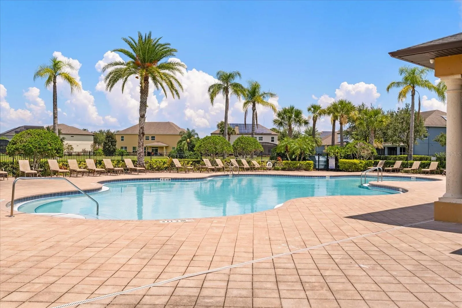 617 Marsh Reed Dr, Winter Garden, Florida 34787, 5 Bedrooms Bedrooms, ,4 BathroomsBathrooms,Residential,For Sale,MARSH REED,S5131787