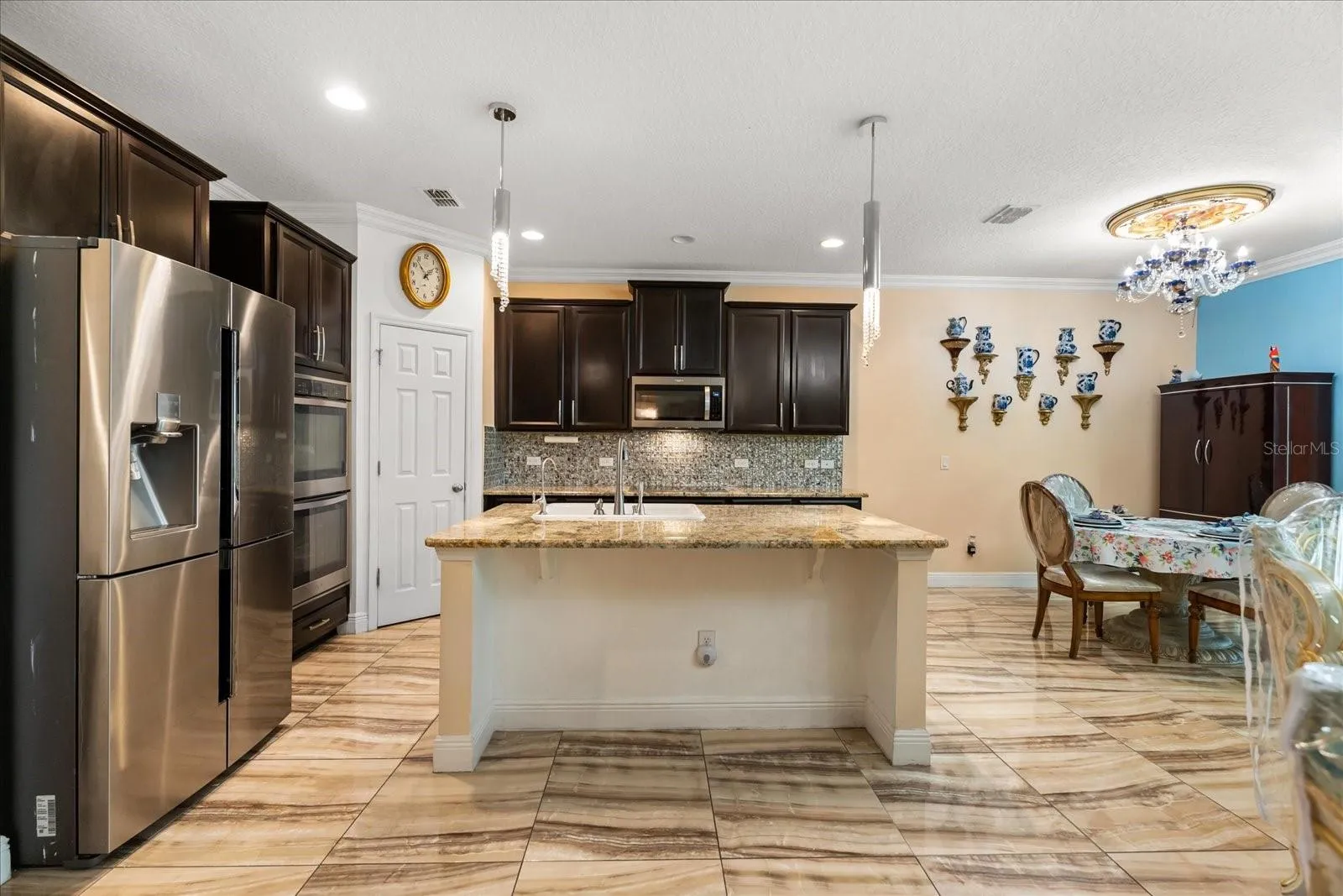 617 Marsh Reed Dr, Winter Garden, Florida 34787, 5 Bedrooms Bedrooms, ,4 BathroomsBathrooms,Residential,For Sale,MARSH REED,S5131787