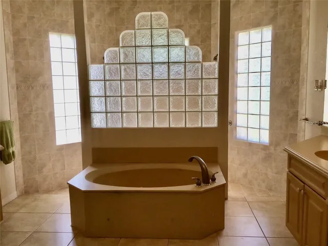 primary bath