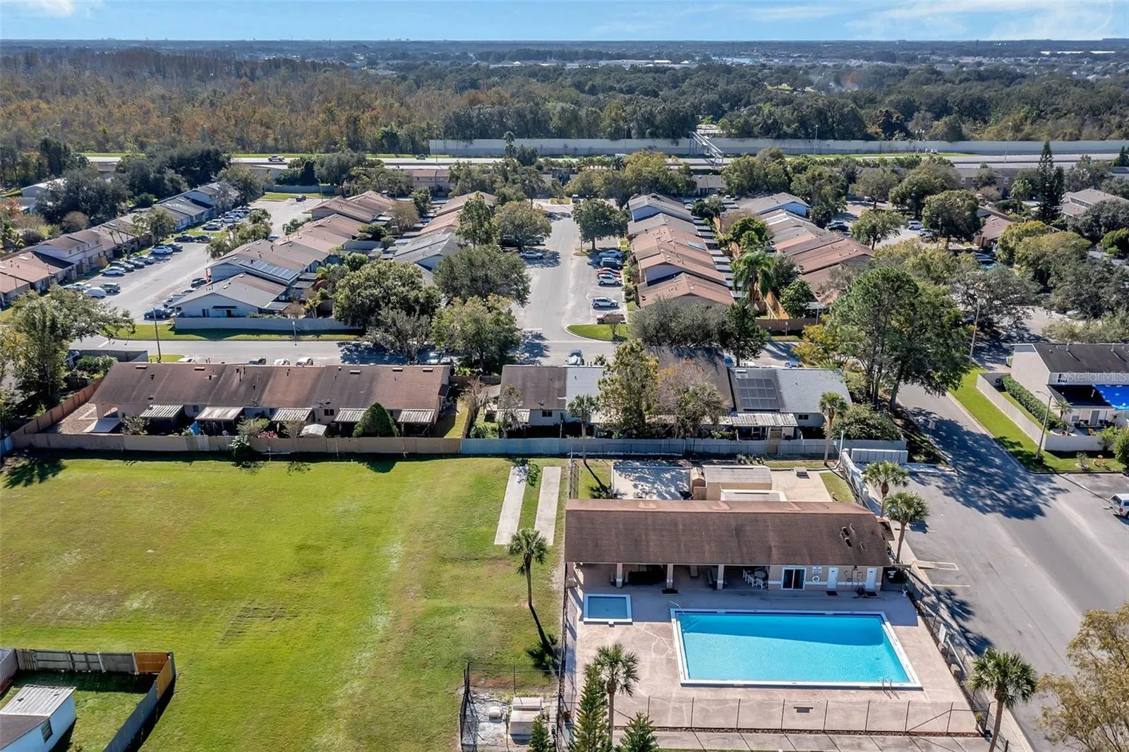 1303 Azalea Ln, Winter Garden, Florida 34787, 3 Bedrooms Bedrooms, ,2 BathroomsBathrooms,Residential,For Sale,AZALEA,O6331774