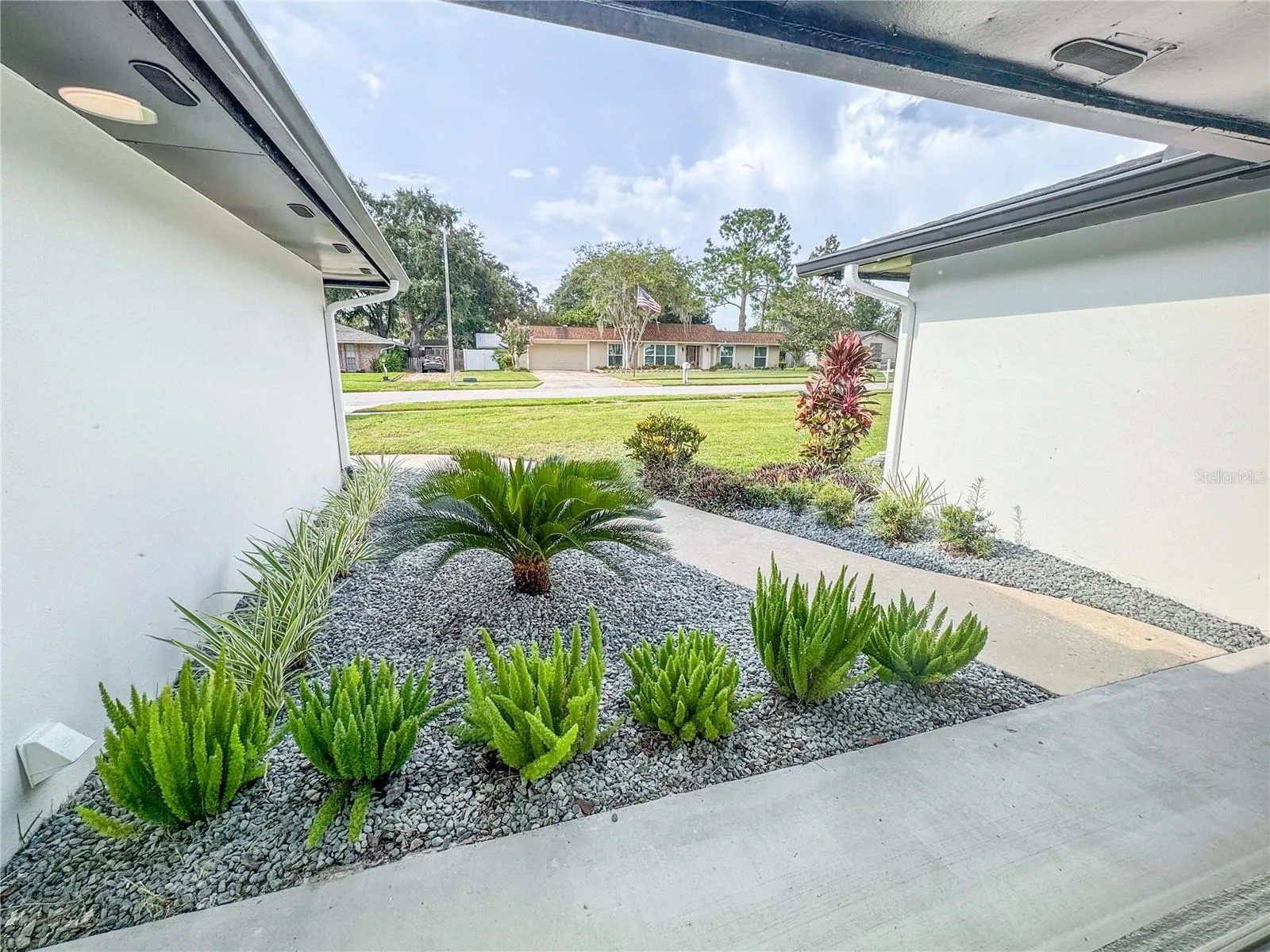 517 Garden Heights Dr, Winter Garden, Florida 34787, 4 Bedrooms Bedrooms, ,2 BathroomsBathrooms,Residential,For Sale,GARDEN HEIGHTS,O6332005