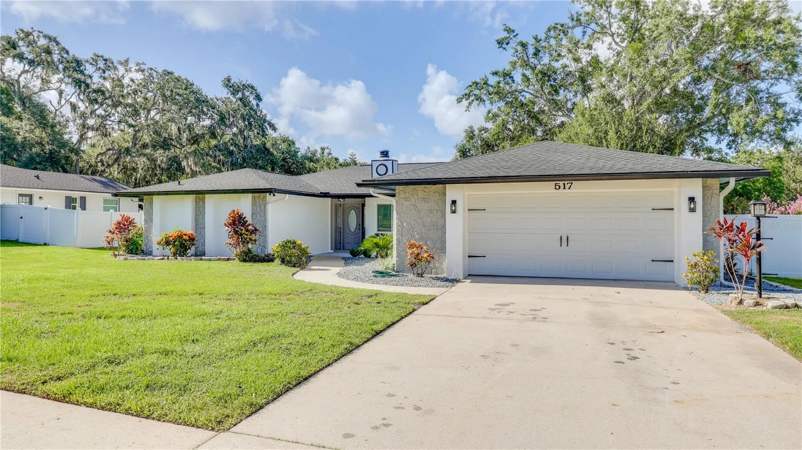 517 Garden Heights Dr, Winter Garden, Florida 34787, 4 Bedrooms Bedrooms, ,2 BathroomsBathrooms,Residential,For Sale,GARDEN HEIGHTS,O6332005