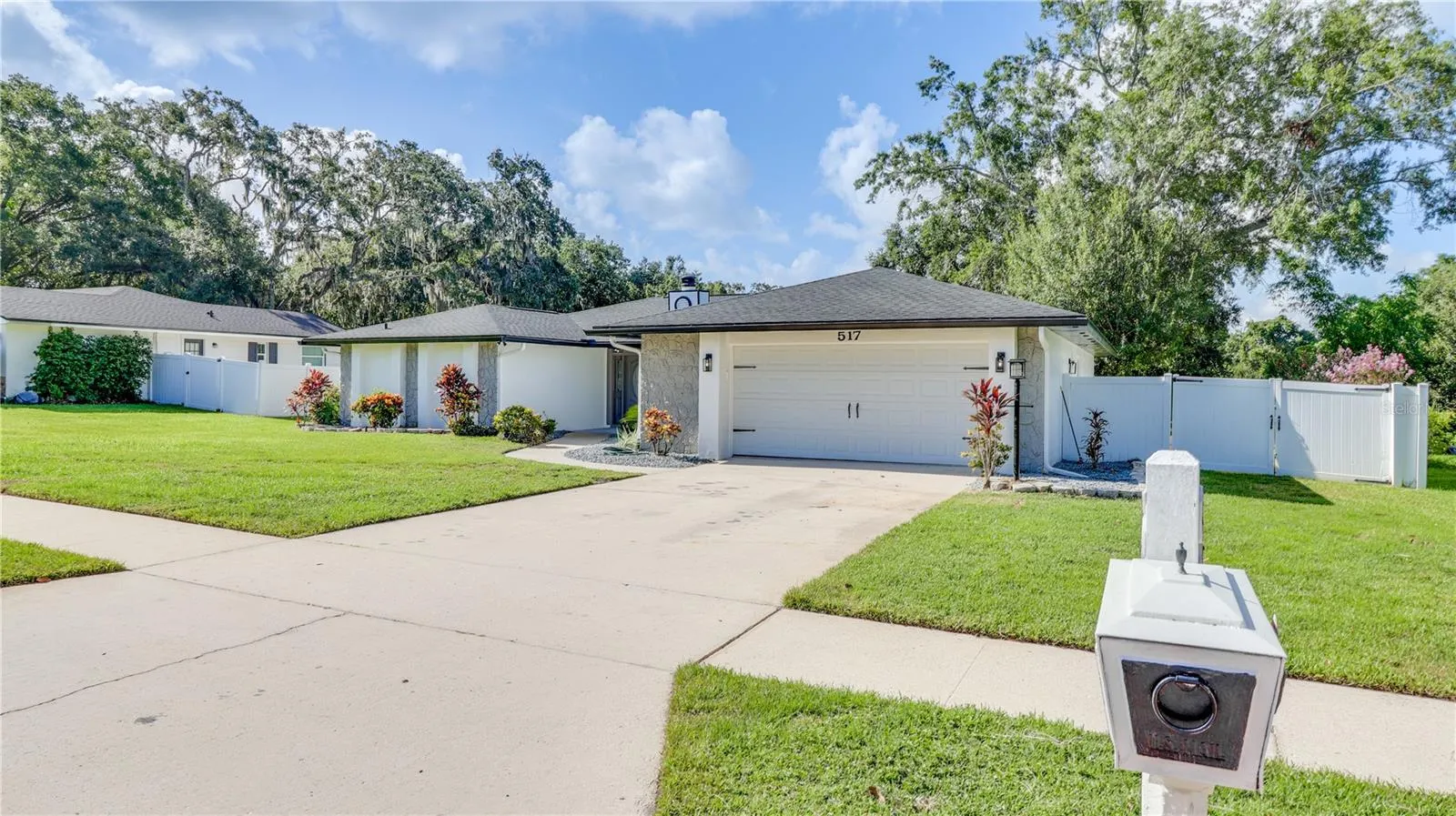517 Garden Heights Dr, Winter Garden, Florida 34787, 4 Bedrooms Bedrooms, ,2 BathroomsBathrooms,Residential,For Sale,GARDEN HEIGHTS,O6332005