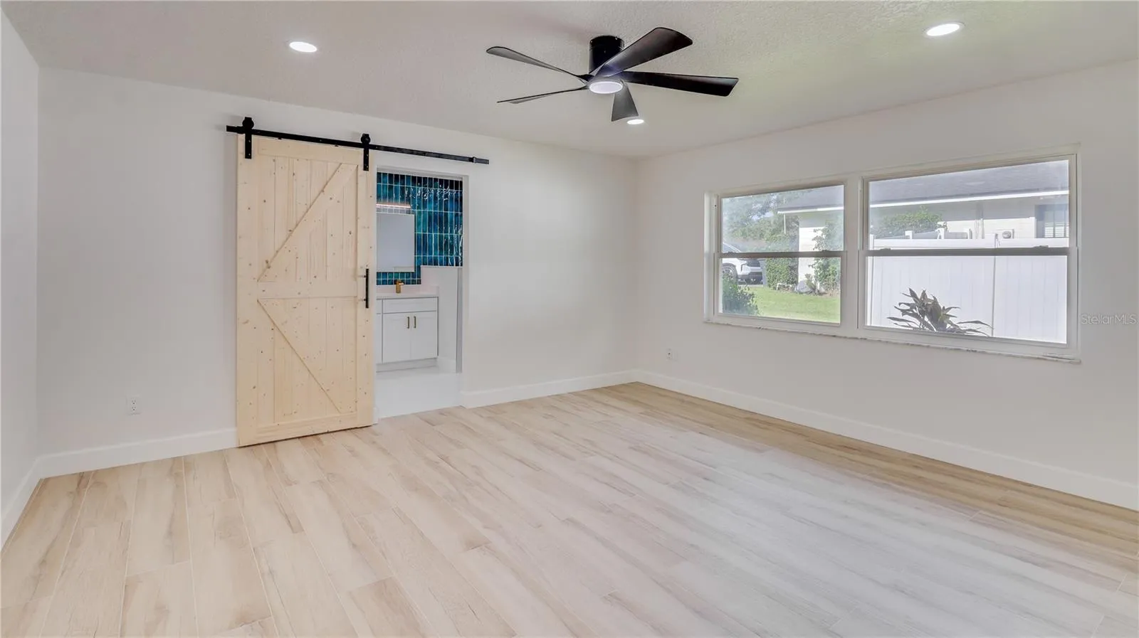 517 Garden Heights Dr, Winter Garden, Florida 34787, 4 Bedrooms Bedrooms, ,2 BathroomsBathrooms,Residential,For Sale,GARDEN HEIGHTS,O6332005