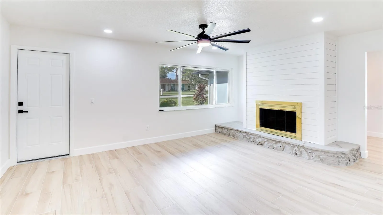 517 Garden Heights Dr, Winter Garden, Florida 34787, 4 Bedrooms Bedrooms, ,2 BathroomsBathrooms,Residential,For Sale,GARDEN HEIGHTS,O6332005