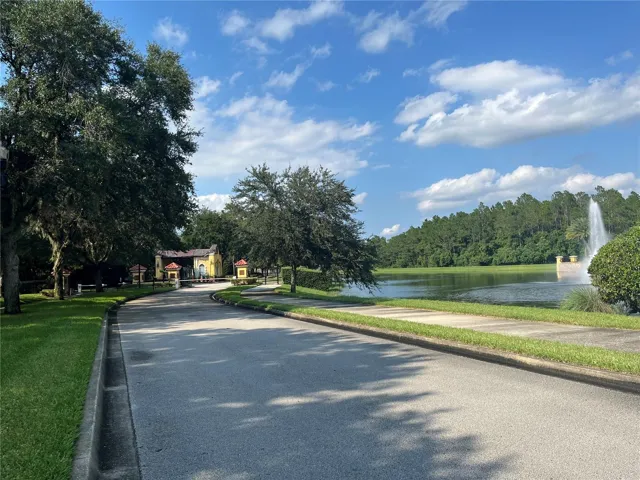 Driveway towards Main Exit