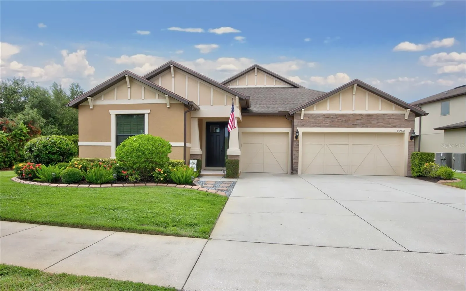 12973 Holdenbury Ln, Windermere, Florida 34786 12973 Holdenbury Ln, Windermere, Florida 34786, 4 Bedrooms Bedrooms, ,3 BathroomsBathrooms,Residential,For Sale,HOLDENBURY,O6332591