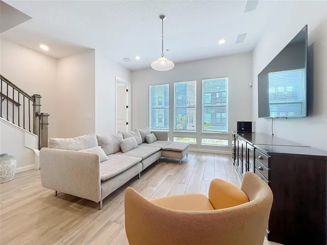 2154 Whitney Marsh Aly, Orlando FL 32804