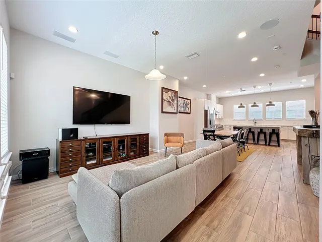2154 Whitney Marsh Aly, Orlando FL 32804