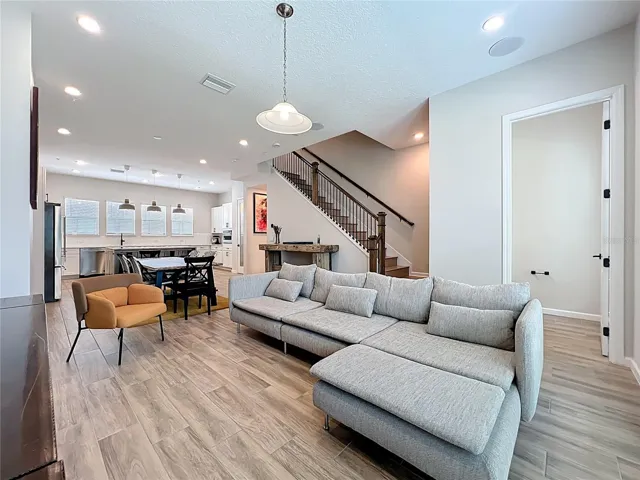 2154 Whitney Marsh Aly, Orlando FL 32804