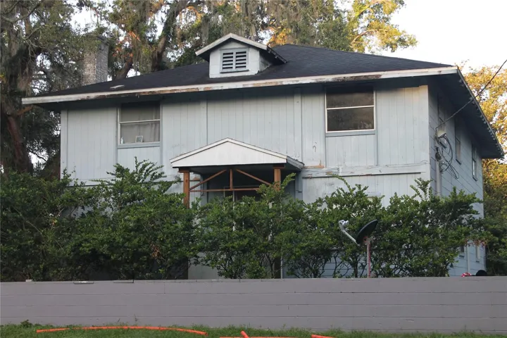 Main House with four units