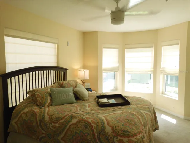 Guest BR with bay window!