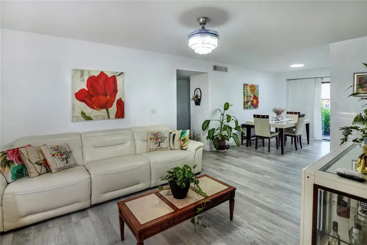 Living room & dining room combo