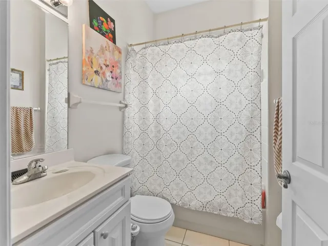 2nd guest bath