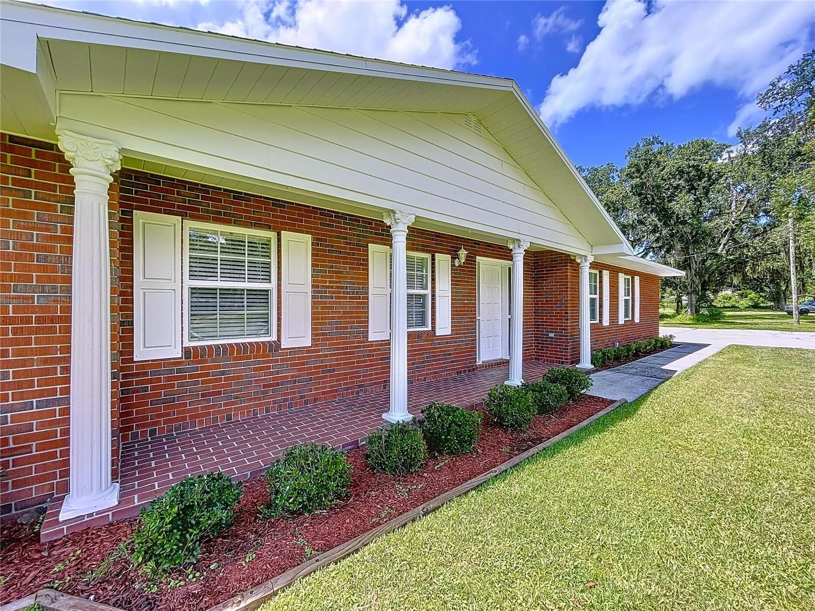 1405 Knights Griffin Rd, Plant City, Florida 33565 — photo 11