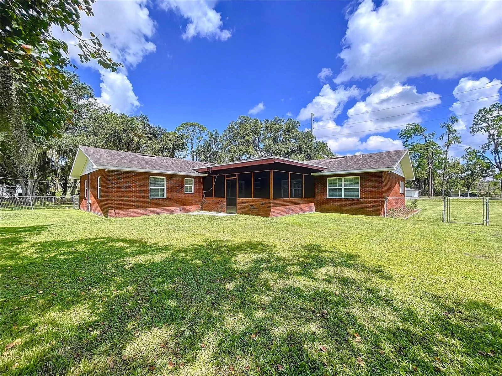 1405 Knights Griffin Rd, Plant City, Florida 33565 — photo 7