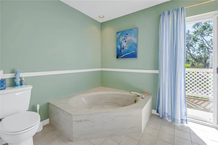 Main bathroom