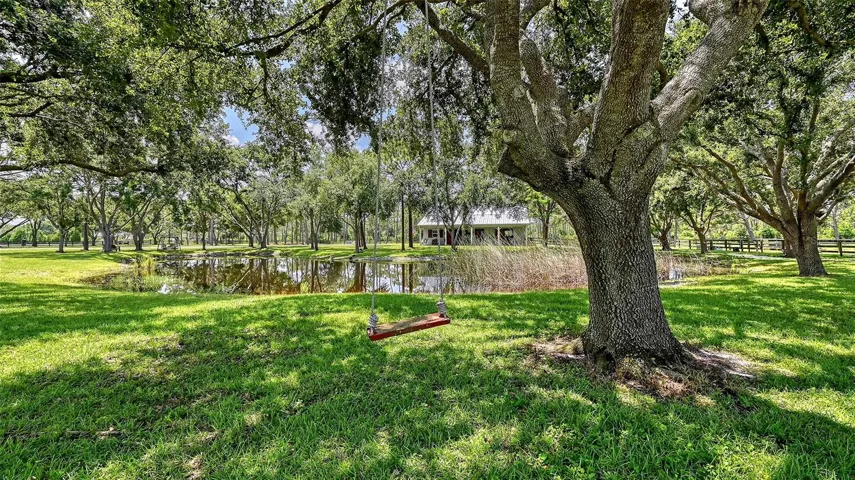 Majestic moss draped oak trees line the two reflection ponds, creating a cool and scenic resting spot.  The perfect place to take a moment and relax after a fun-filled day riding your horse or walking the approximately 15 miles of riding and hiking trails.