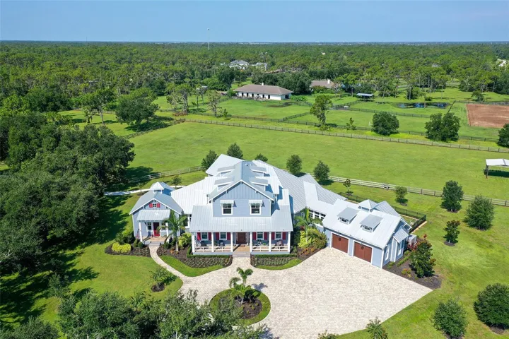Architectural Roofing: Dual-pitch roof (8/12 and 2/12) with 5/8" Advantech plywood sheathing, peel-and-stick underlayment, and a sleek 26-gauge 5-V Crimp Galvalume metal roof for durability and style.