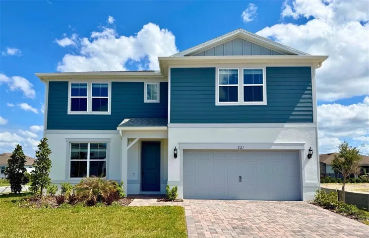 Actual home photo. Colors, finishes, textures and options may appear differently in person due to variations in monitors and viewing devices.