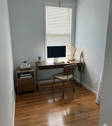 Office 4B Staged