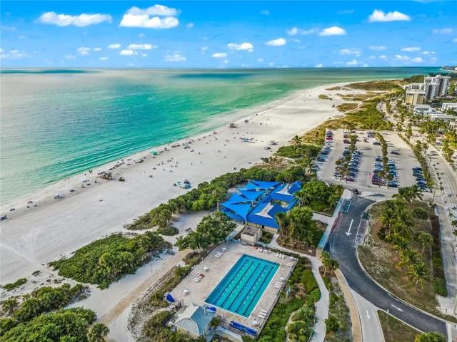 LIDO BEACH AND POOL