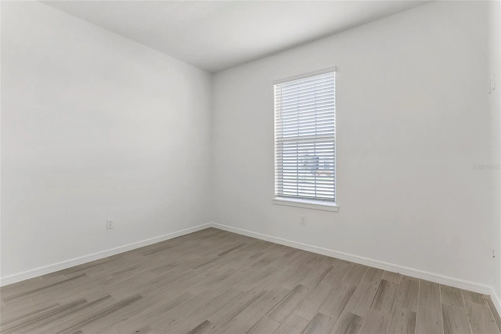 2nd, front bedroom