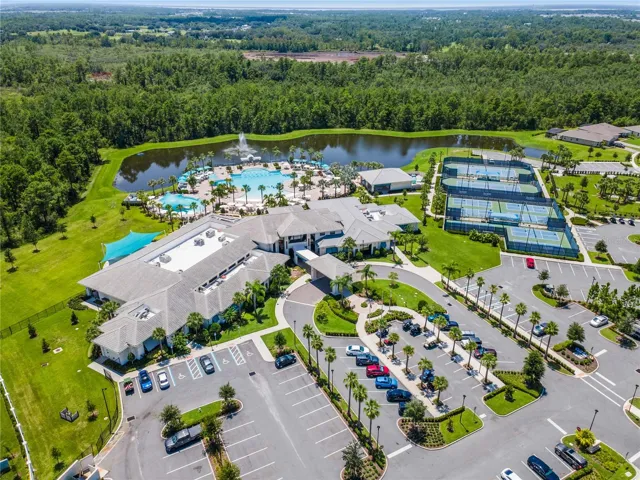 huge nearby amenity center