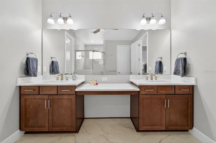 Master ensuite