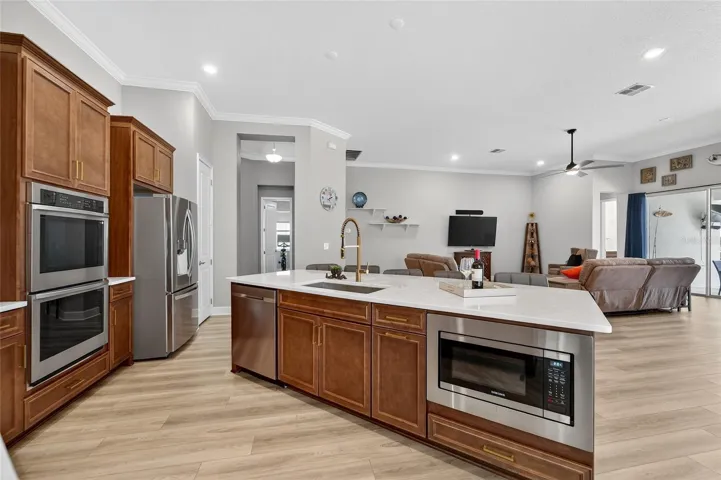 Gourmet Kitchen