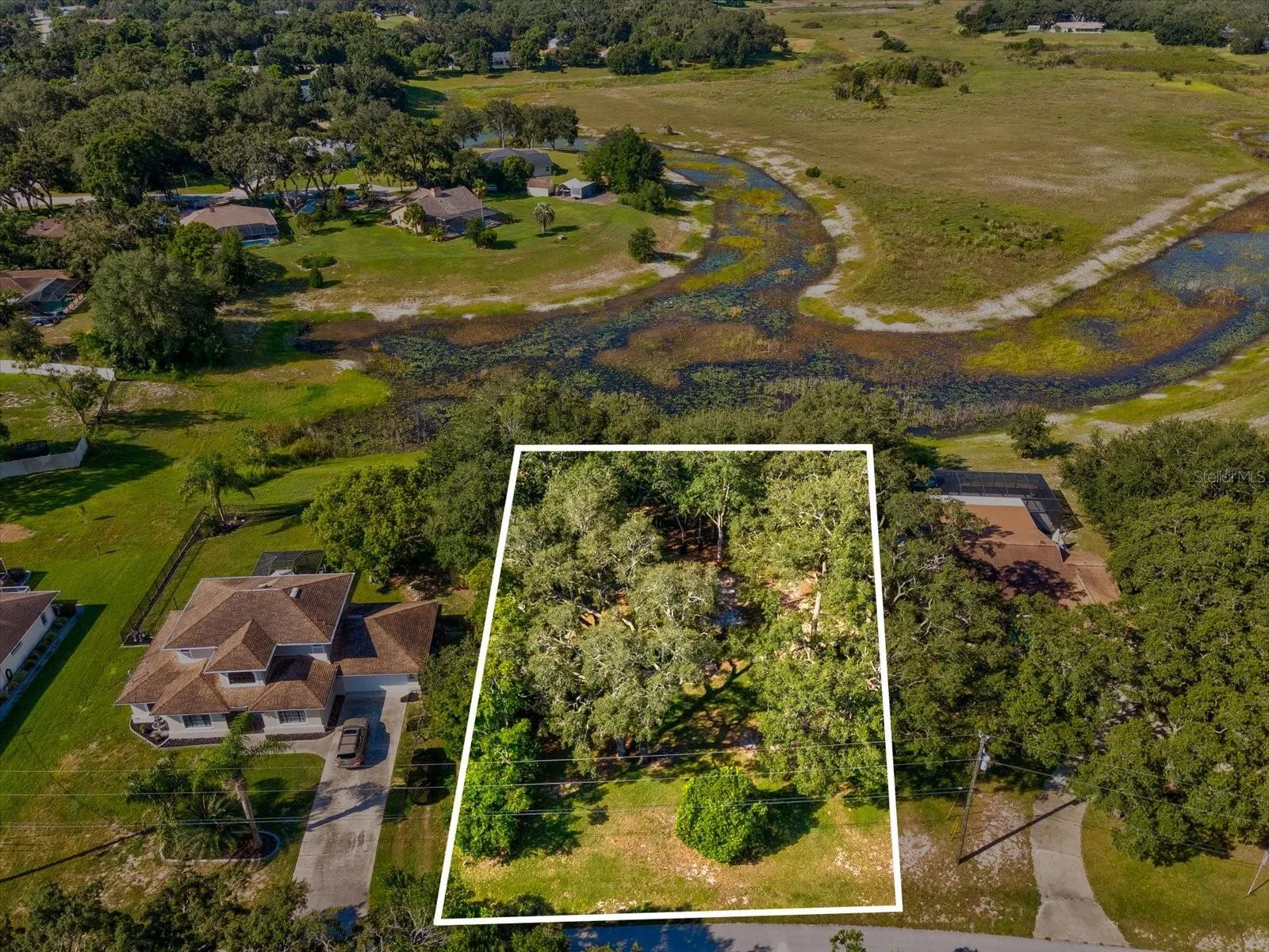 1051 Cambay Ln, Spring Hill, Florida 34608
