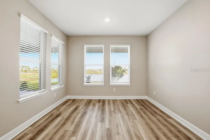 12528 Wharf ~ Ready Now