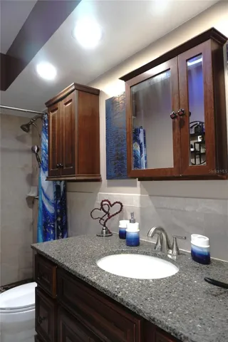 Full Bath