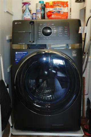 Included Washer-Dryer