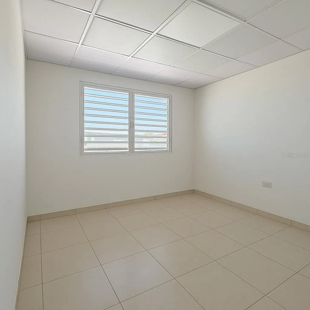 1st apt at 2nd floor virtually enhanced 1st apt at 2nd floor virtually enhanced