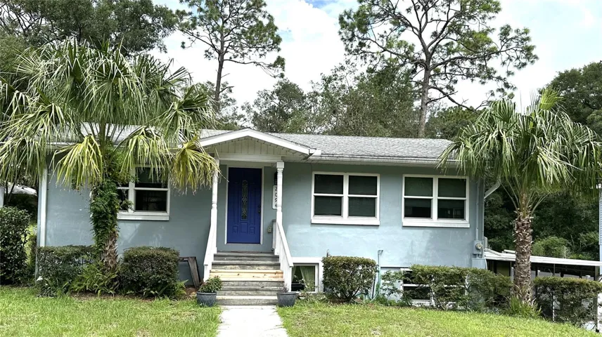 Front of house from the street