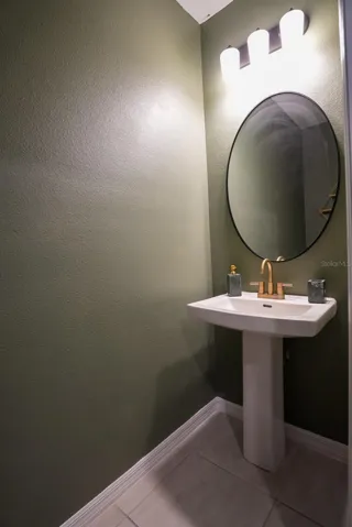 1170