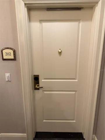 Entry to unit 202