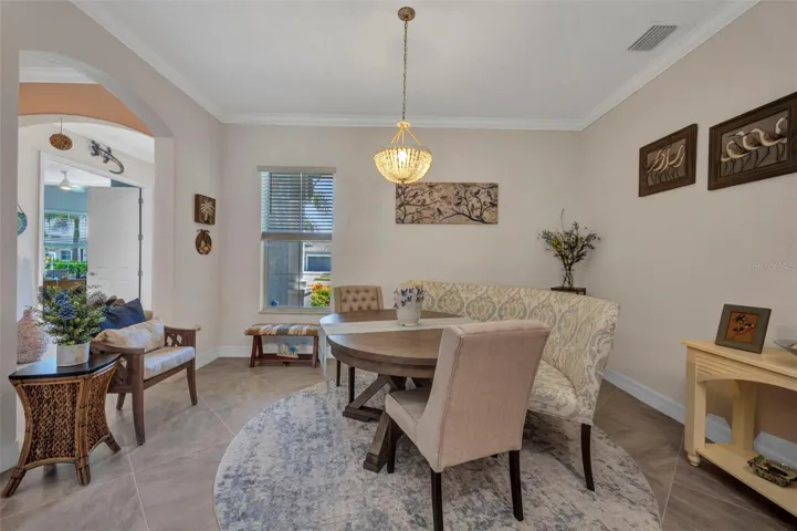 Plenty of room for entertaining your guest.