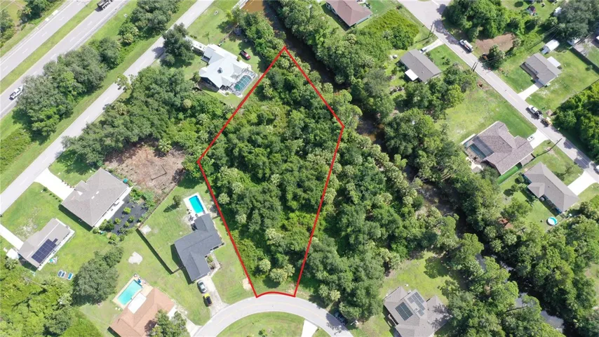 284 Hinton St  Conveniently Located