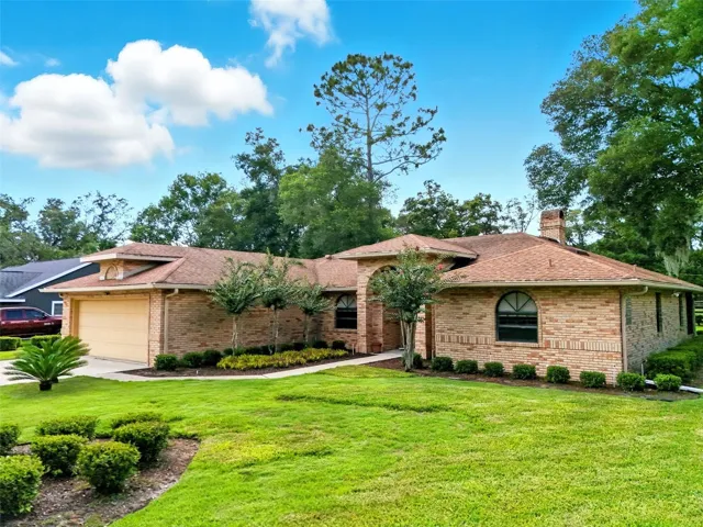 Welcome to 25603 Troon Avenue!