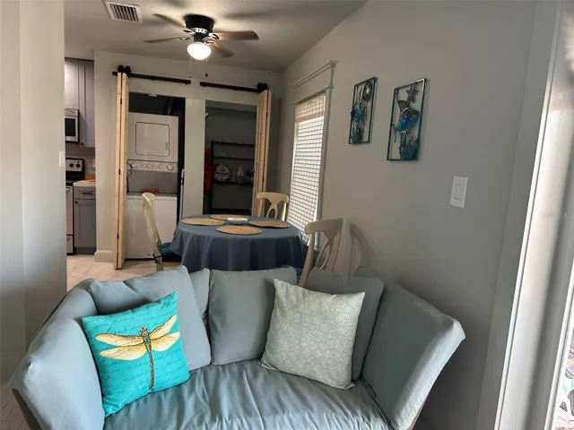 Twin Daybed in LR