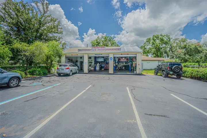 1170