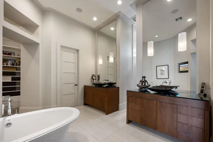 Master bath