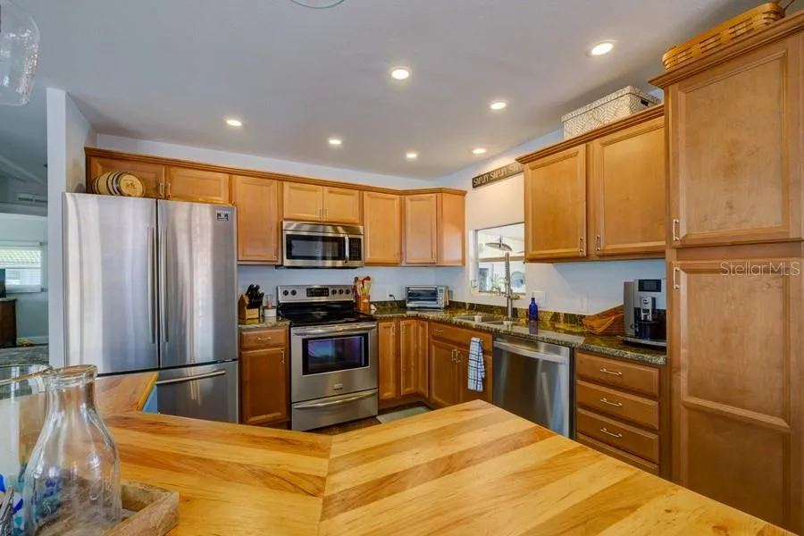 KITCHEN WITH ABUNDANT CABINETRY
