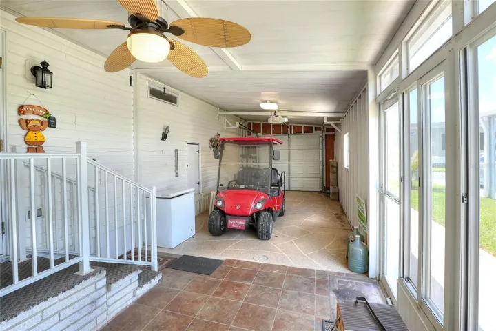 Garage additional Golf cart storage on lakeside