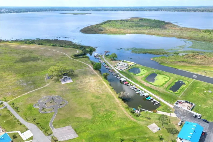 Community marina