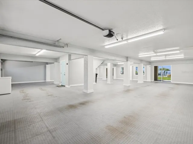 Climate Controlled 8 Car Garage