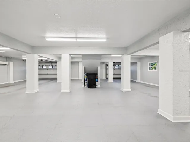 8 Car Garage