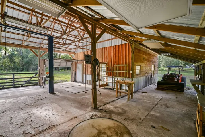 Garage #2 with car lift, 2 car garage and half bathroom (35ft x 48ft)